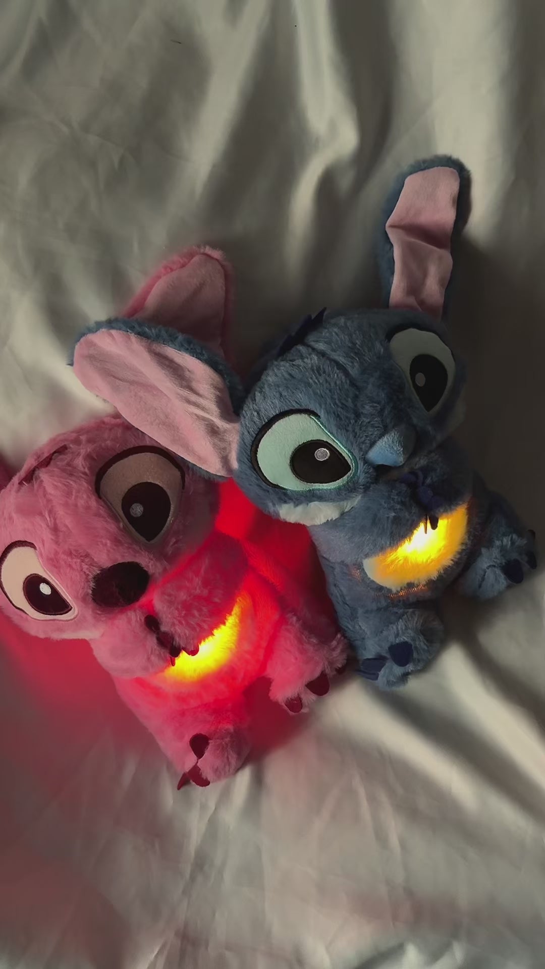 Nova – Atmende Stitch & Angel Kuscheltiere mit Nachtlicht